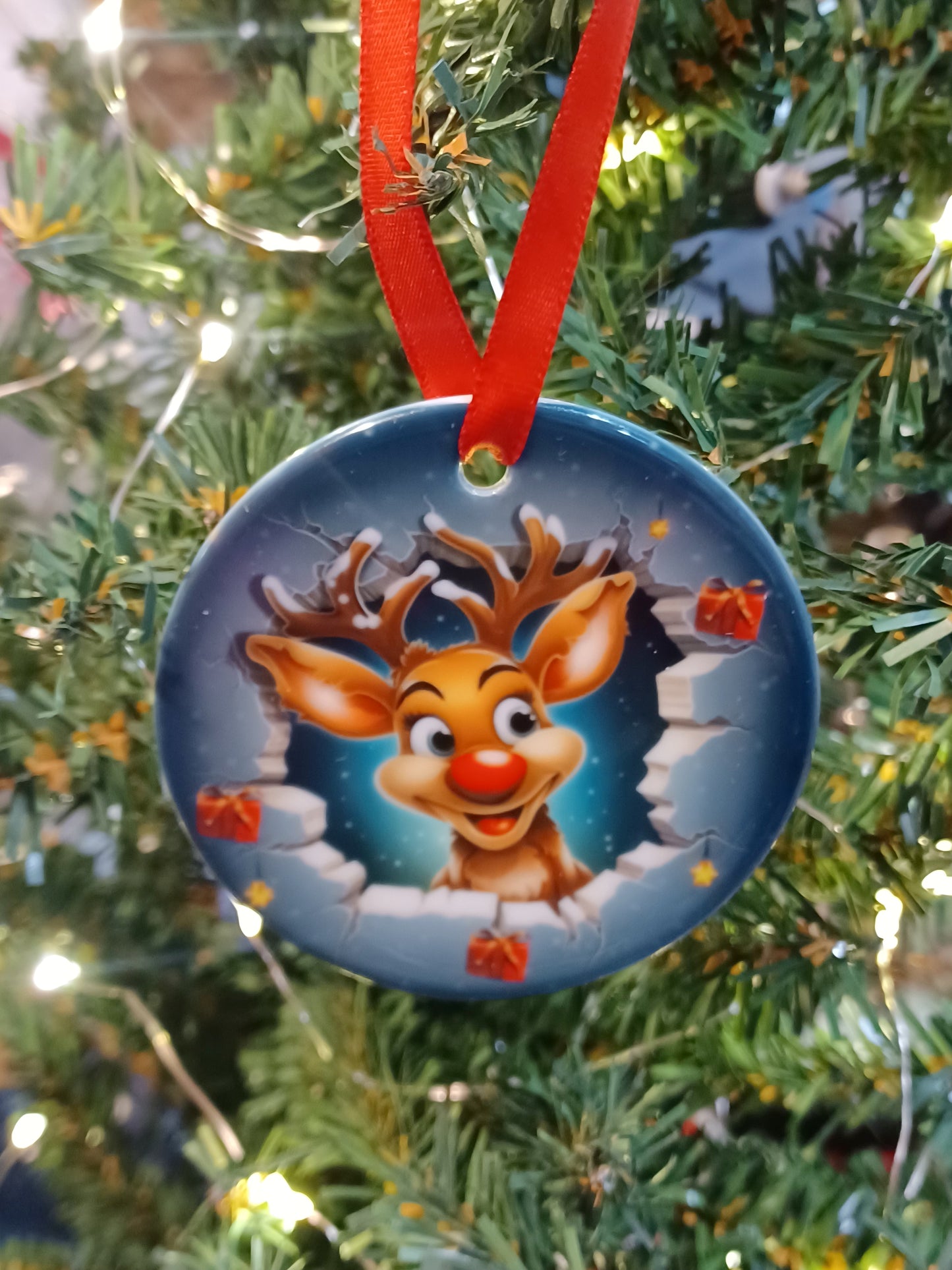 3D Looking Reindeer Ceramic Christmas Ornament