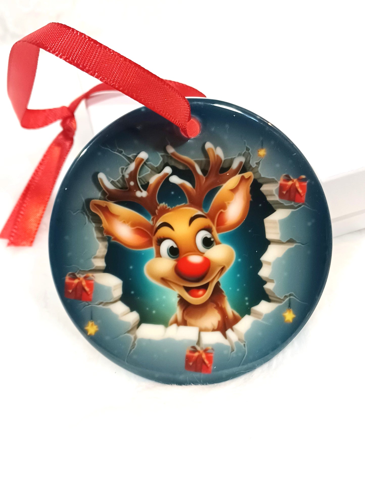 3D Looking Reindeer Ceramic Christmas Ornament