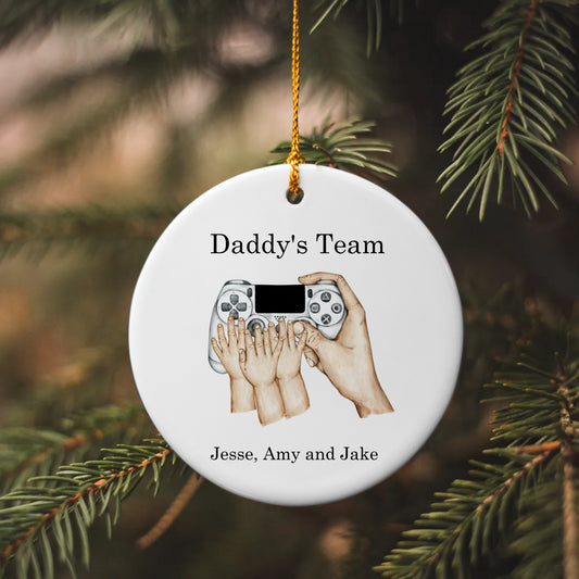 Daddy's Team Video Gamer Dad Ceramic Circle Ornament